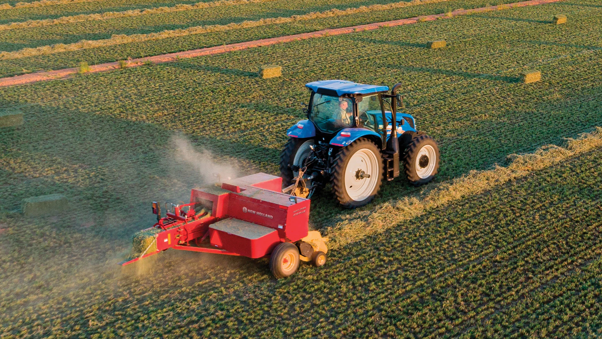 New Holland Hayliner® Small Square Balers