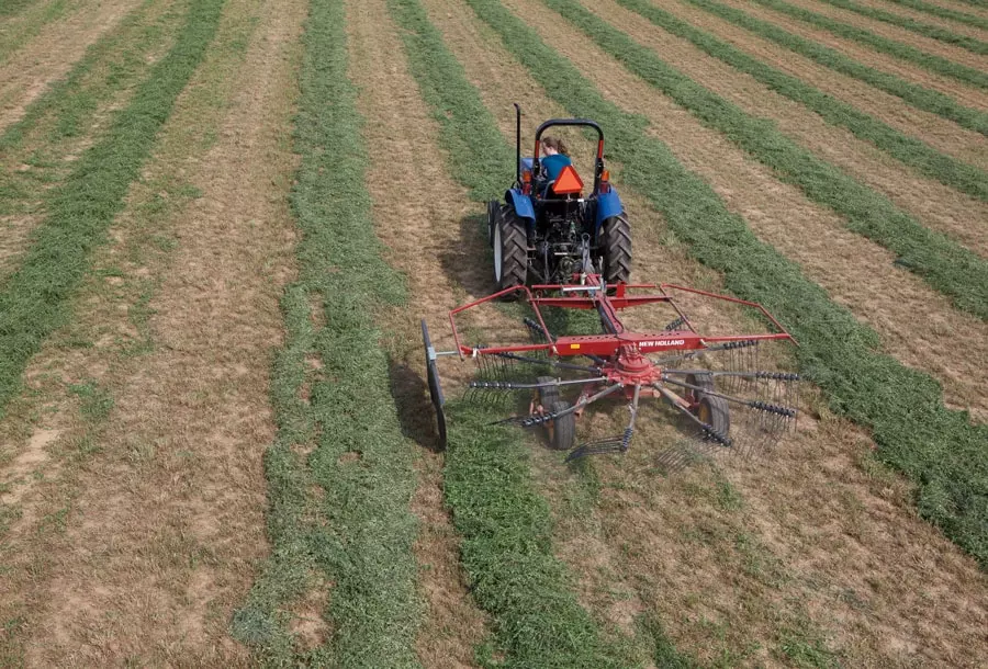 New Holland ProRotor™ Rotary Rakes New Holland ProRotor™ Rotary Rakes