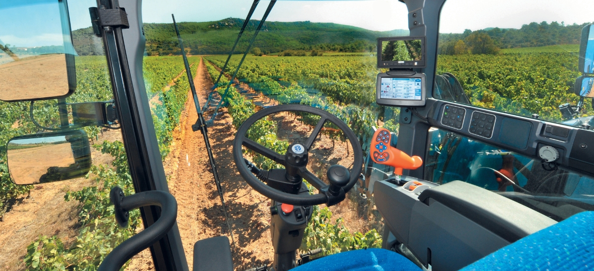 New Holland Braud Grape Harvester