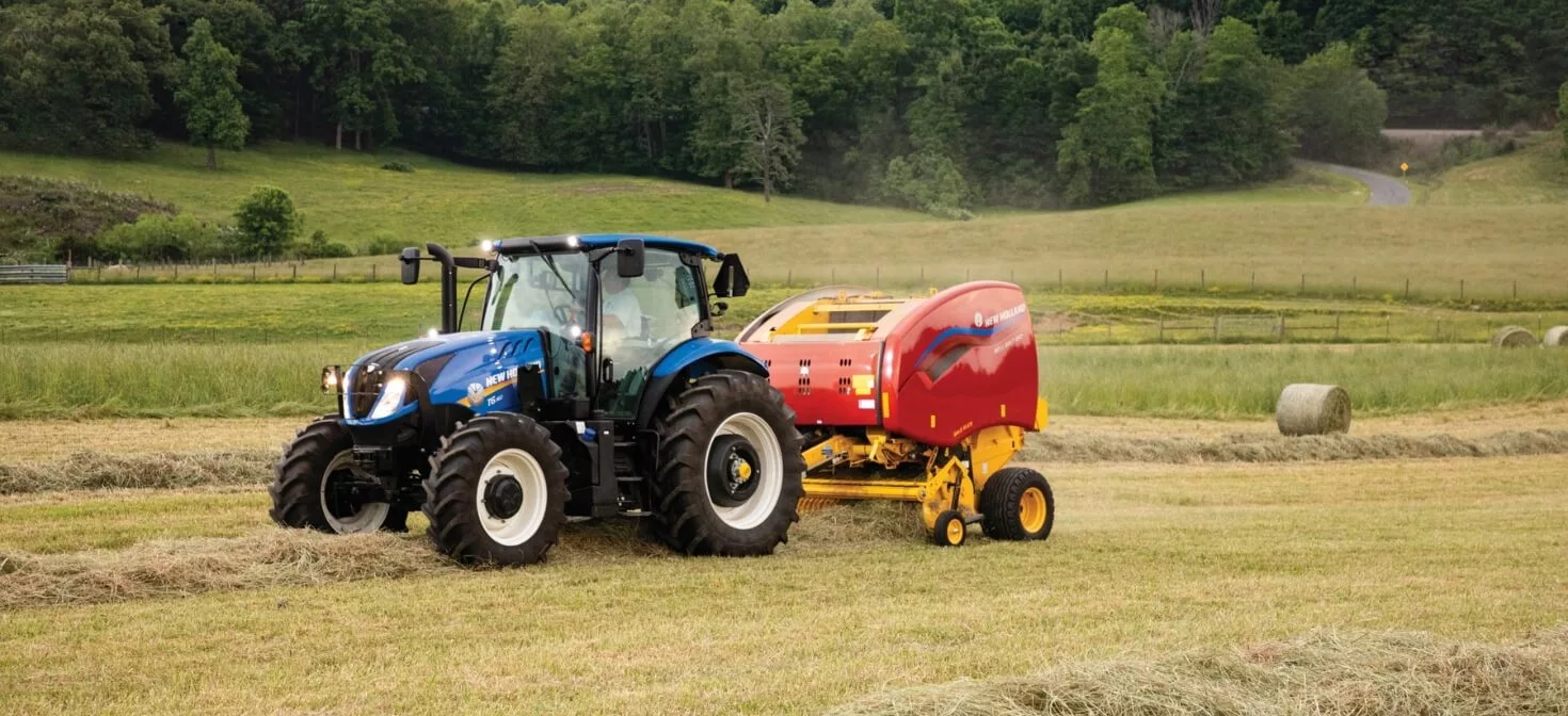 New Holland Roll-Belt™ Round Balers