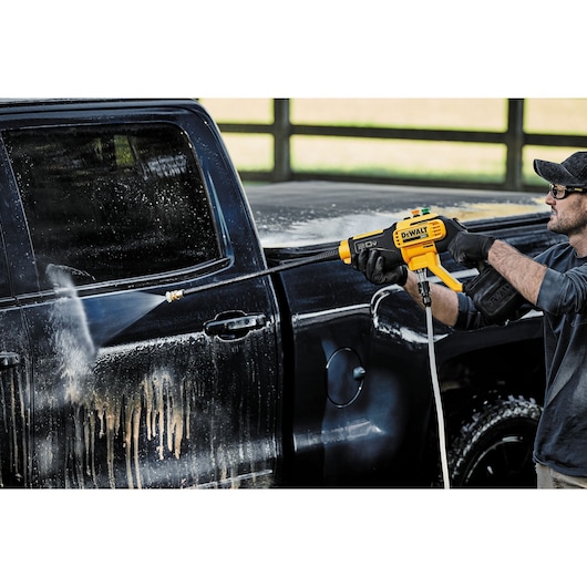 DEWALT 20V MAX* 550 PSI Cordless Power Cleaner (Tool Only)