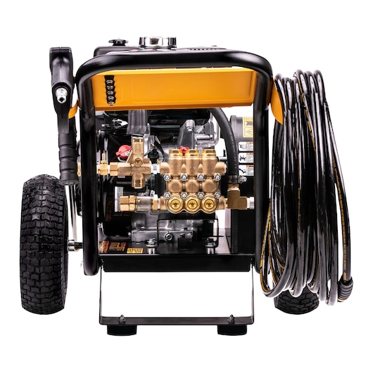 DEWALT 4200 PSI 4.0 GPM Gas Pressure Washer with Honda® Engine and AAA Triplex Plunger Pump (Tool Only)