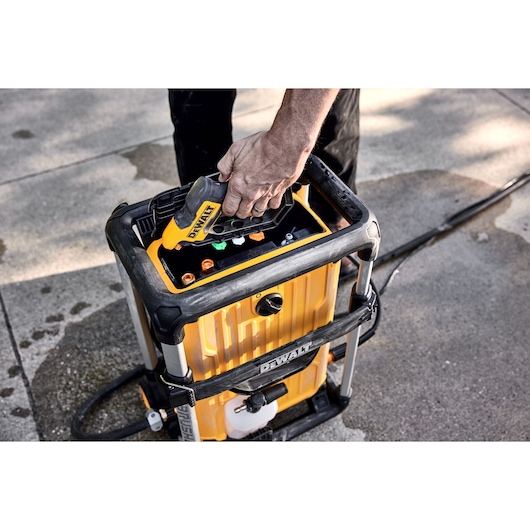 DEWALT 3000 MAX PSI* 1.1 GPM** Brushless Electric Jobsite Pressure Washer