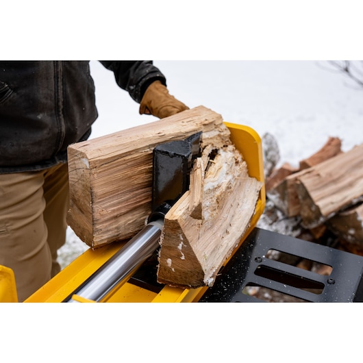 DEWALT 28 Ton 196cc Horizontal/Vertical Full Beam Hydraulic Log Splitter