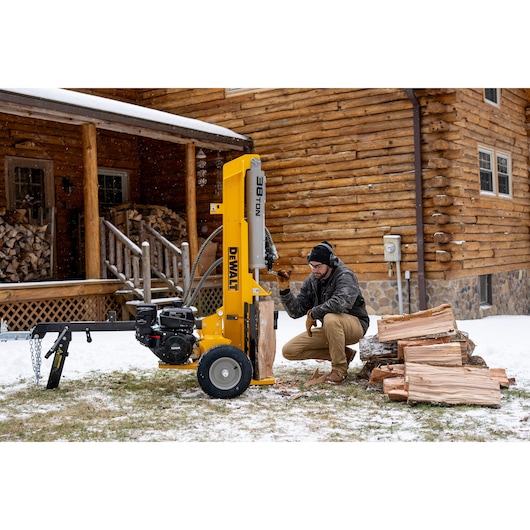 DEWALT 38 Ton 429cc Horizontal/Vertical Full Beam Hydraulic Log Splittter