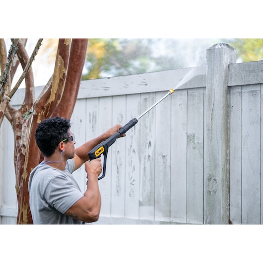 DEWALT 3400 PSI 2.5 GPM Gas Pressure Washer with PressuReady® (Tool Only)