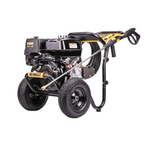 DEWALT 4400 PSI 4.0 GPM Gas Pressure Washer with Honda® Engine and AAA Triplex Pump