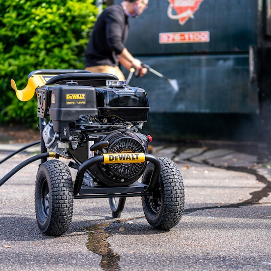 DEWALT 4400 PSI 4.0 GPM Gas Pressure Washer with Honda® Engine and AAA Triplex Pump