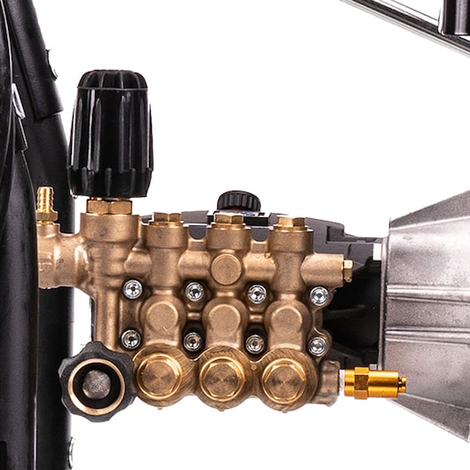 DEWALT 4400 PSI 4.0 GPM Gas Pressure Washer with Honda® Engine and AAA Triplex Pump