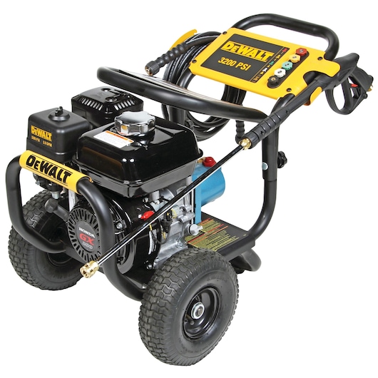 DEWALT 3200 PSI 2.8 GPM Gas Pressure Washer With Honda® Engine and CAT Triplex Plunger Pump