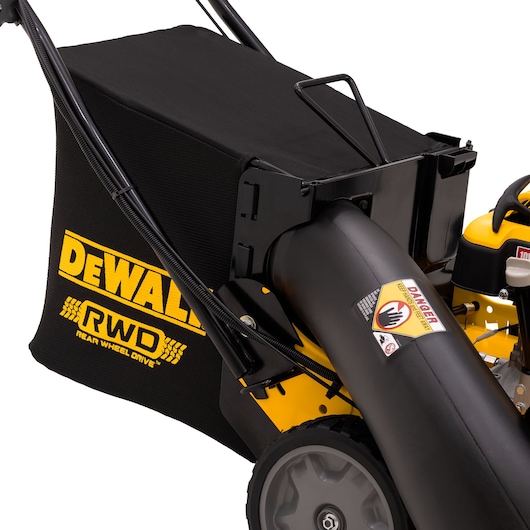 DEWALT 28 in. 224cc RWD Self-Propelled 3-in-1 Lawn Mower With PowerAdapt™