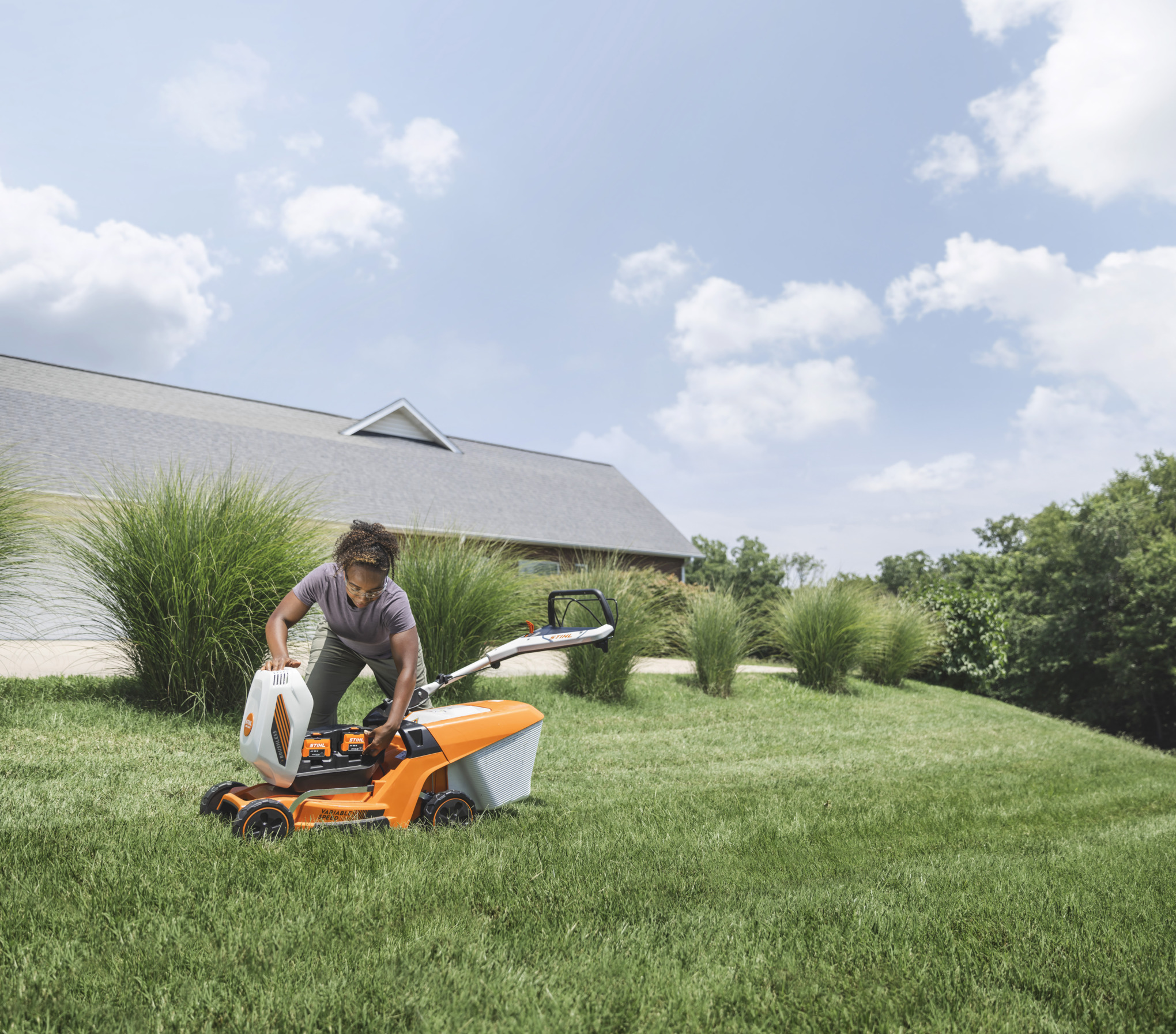 STIHL RMA 448 Battery Powered Lawn Mower
