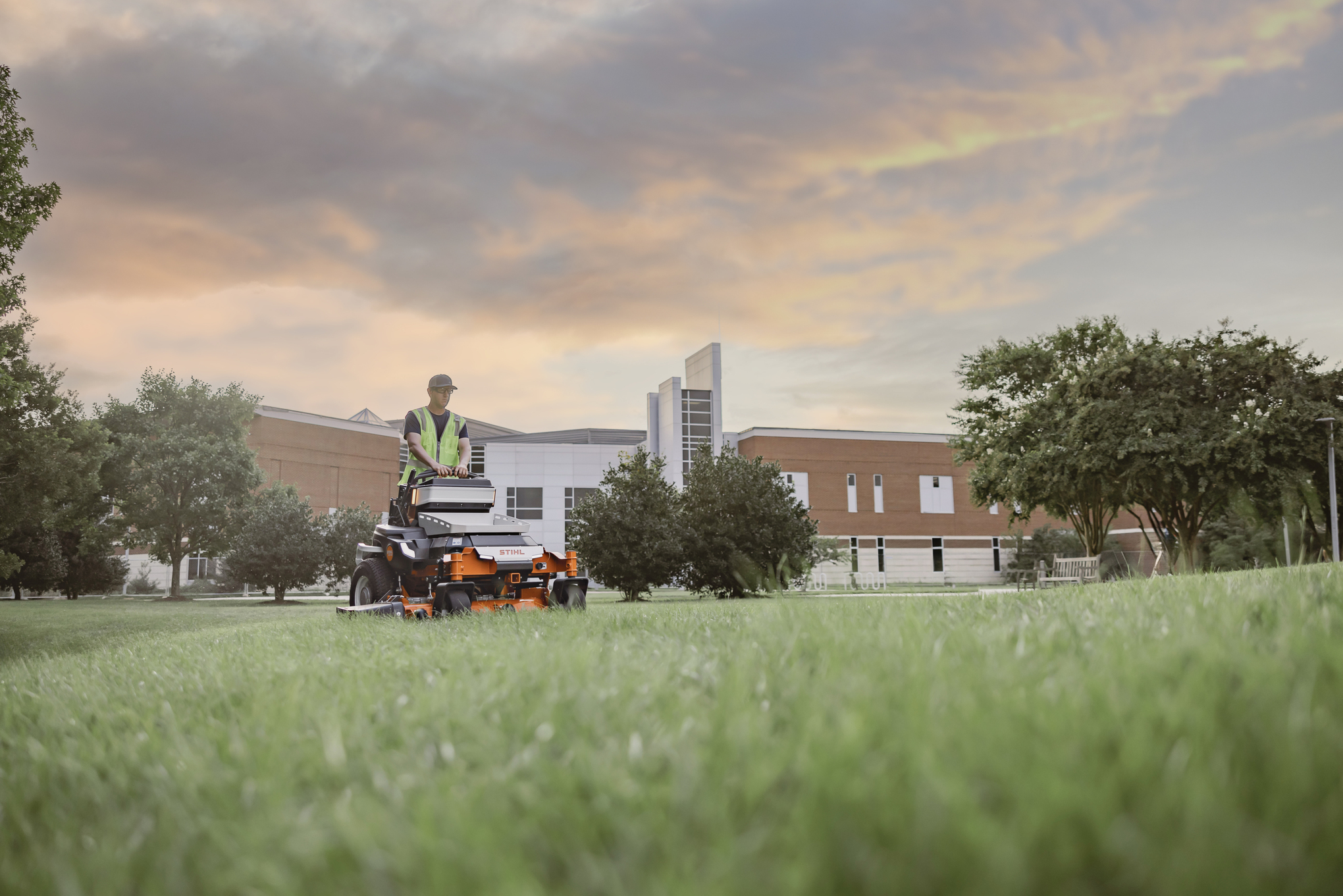 STIHL AZA 700 Series Battery Stand-On Zero Turn Mower